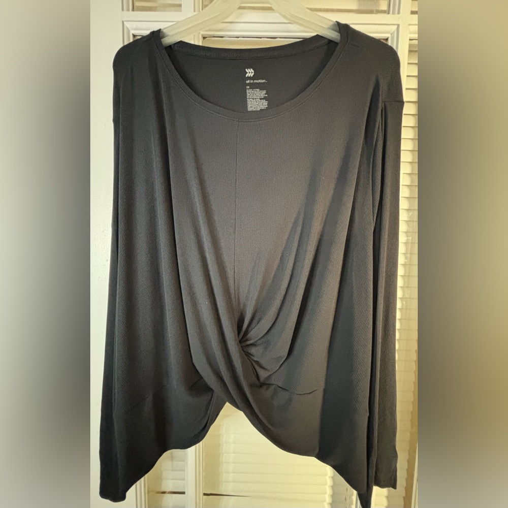 All in Motion Black Top-Size 3x